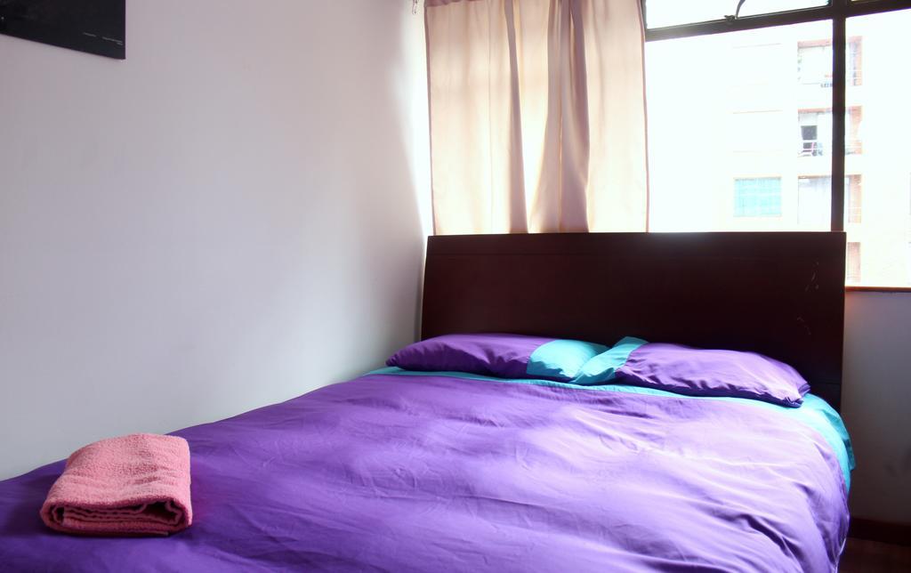 Hostal La Pinta Bogota Exterior photo
