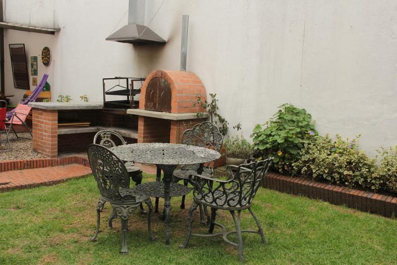 Hostal La Pinta Bogota Exterior photo